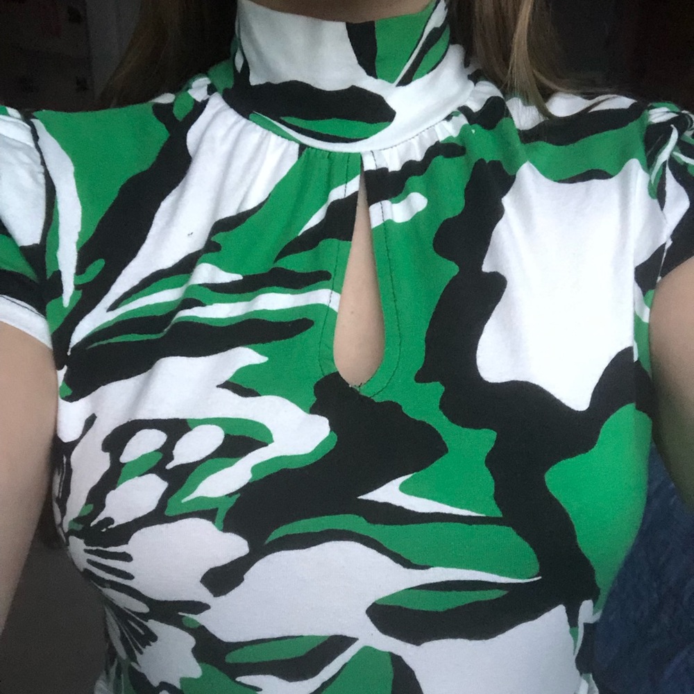 Tight short sleeve high neck shirt (barely worn)